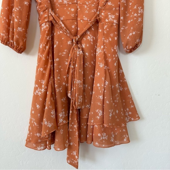 Ever After Orange Floral Long Sleeve Tiered Mini Dress Size Large - Picture 9 of 13
